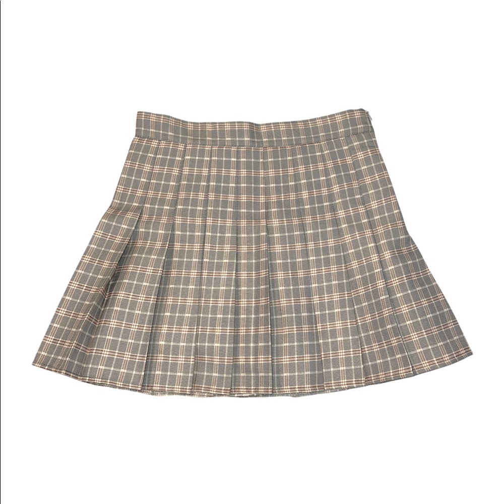 Super cute Pleated Mini Skirt 🤎